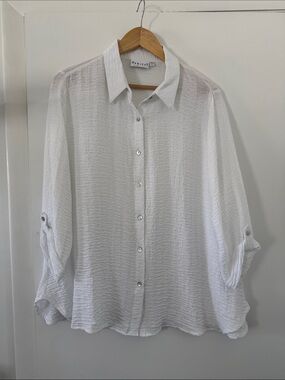 Habitat White Textured Button-Down Tunic Top size Medium